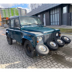 Land Rover Defender 2.5 Дизель  Механіка 2013 рік