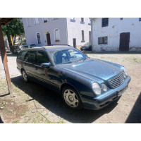 Mercedes  2.7 Дизель  Автомат 2002 рік