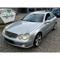Mercedes  2.7 Дизель  Механіка 2002 рік