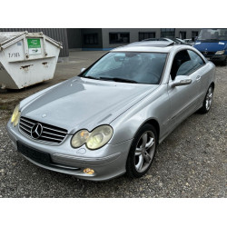 Mercedes  2.7 Дизель  Механіка 2002 рік