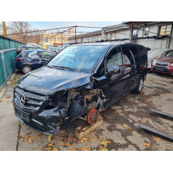 Mercedes Vito 2.2 Дизель  Автомат 2015 рік