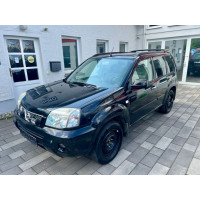 Nissan  2.5 Дизель  Механіка 2006 рік