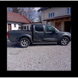 Nissan Navara  Дизель  Механіка 2011 рік