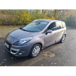 Renault Scenic 1.4 Бензин  Механіка 2009 рік