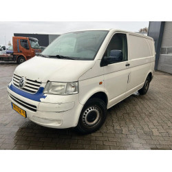 Volkswagen  2.5 Дизель  Автомат 2007 рік