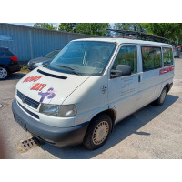 Volkswagen  2.5   Механіка 2002 рік