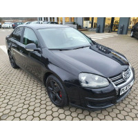 Volkswagen Jetta 1.6 Бензин  Механіка  рік