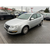 Volkswagen Passat 1.6 Бензин   2006 рік