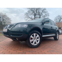 Volkswagen Touareg 2.5 Дизель  Автомат 2006 рік