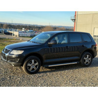 Volkswagen Touareg 2.5 Дизель  Автомат  рік