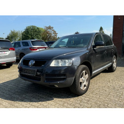 Volkswagen Touareg 2.5   Механіка 2004 рік