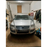 Volkswagen Touareg  Дизель  Автомат 2006 рік