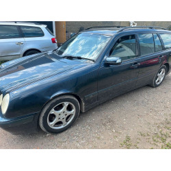 Mercedes   Дизель  Автомат 2002 рік