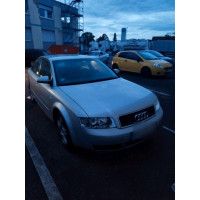 Audi A4  Бензин  Механіка 2003 рік