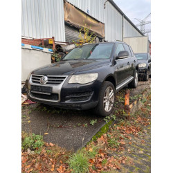 Volkswagen Touareg 1.6 Дизель  Автомат 2006 рік