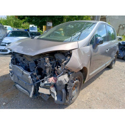 Renault Scenic 1.5 Дизель  Механіка 2015 рік